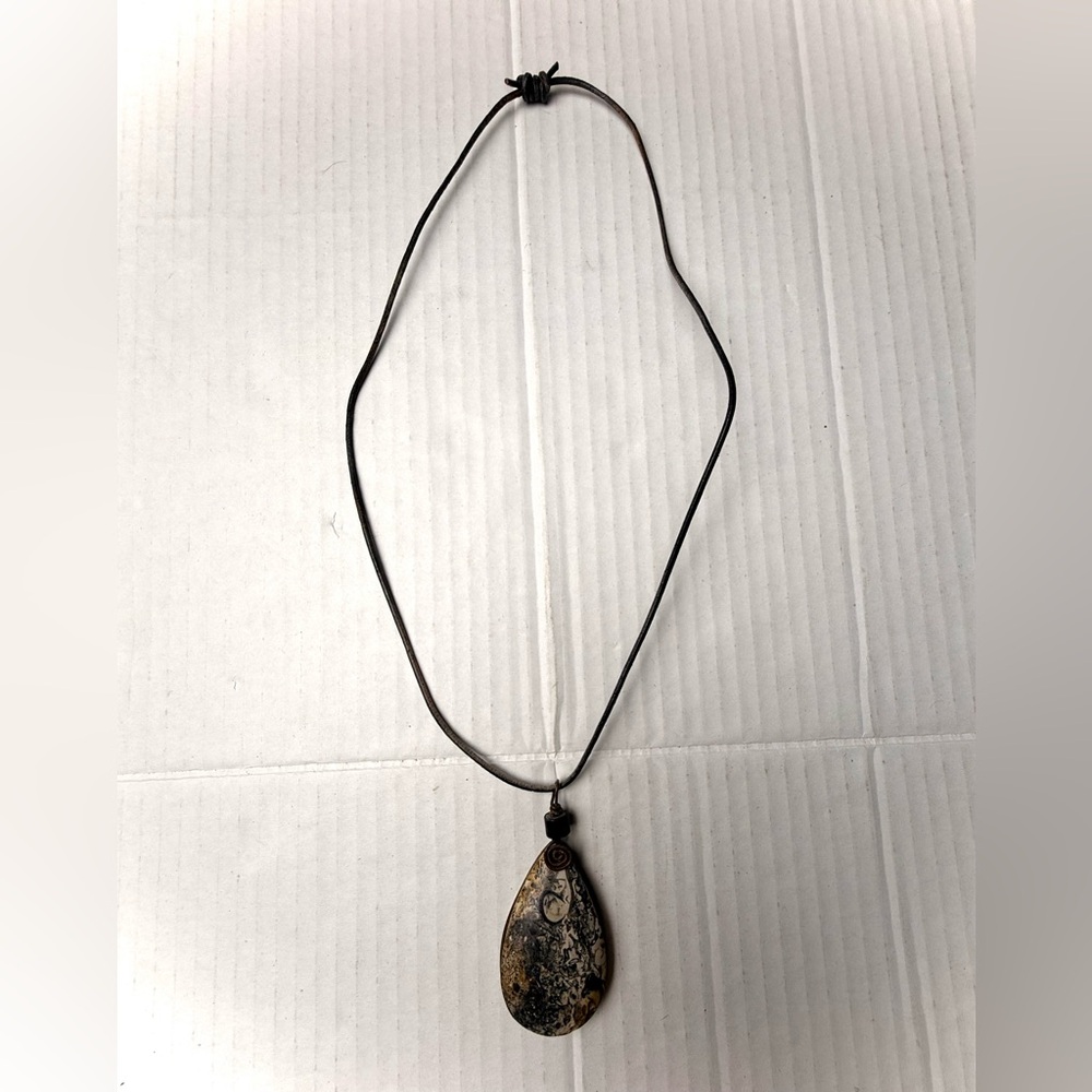 Vintage Moss / Dendritic Agate Pear Shaped Jasper Cord Necklace Copper‎ Design